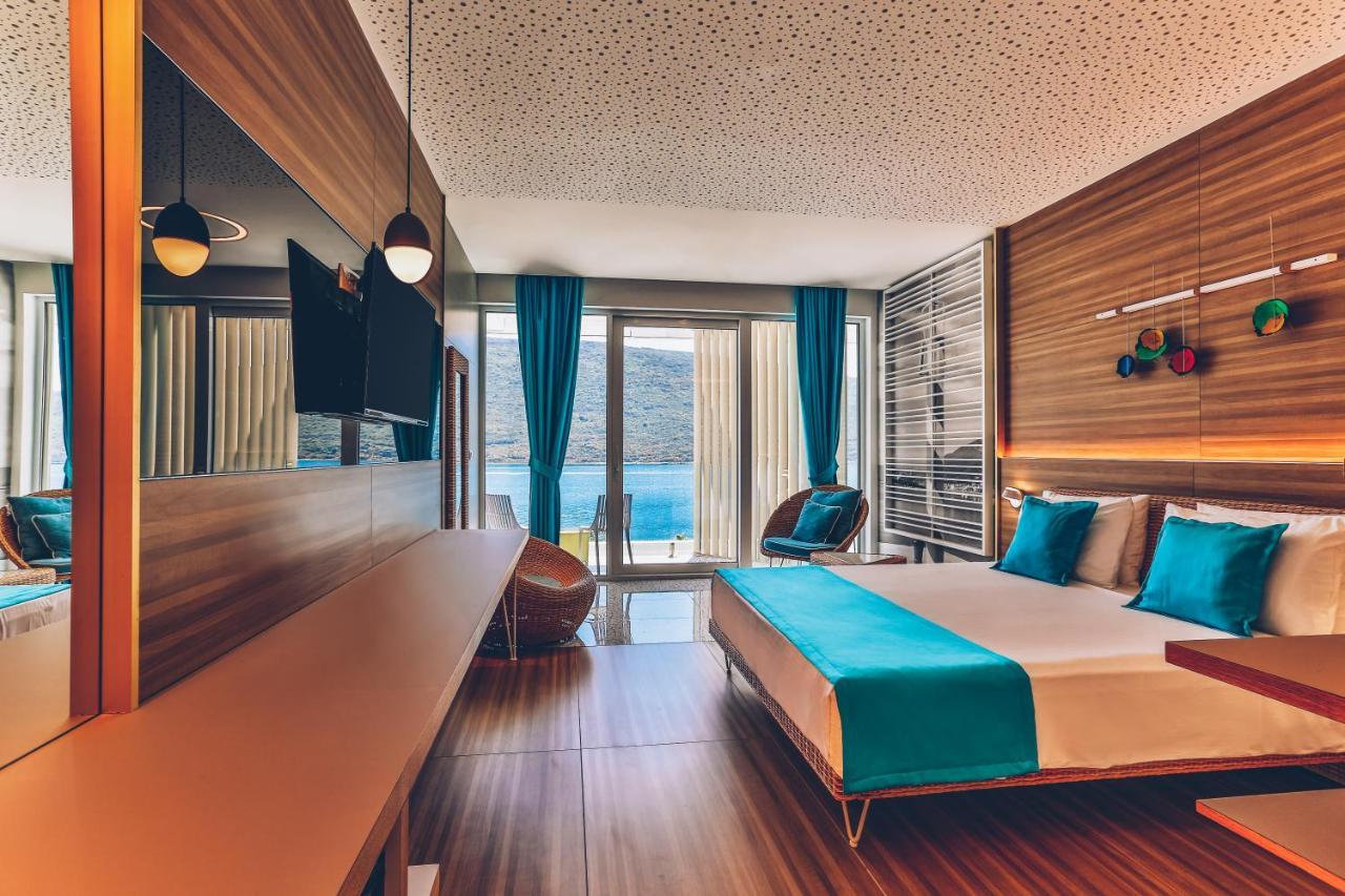 Carine Kumbor Superior 4*