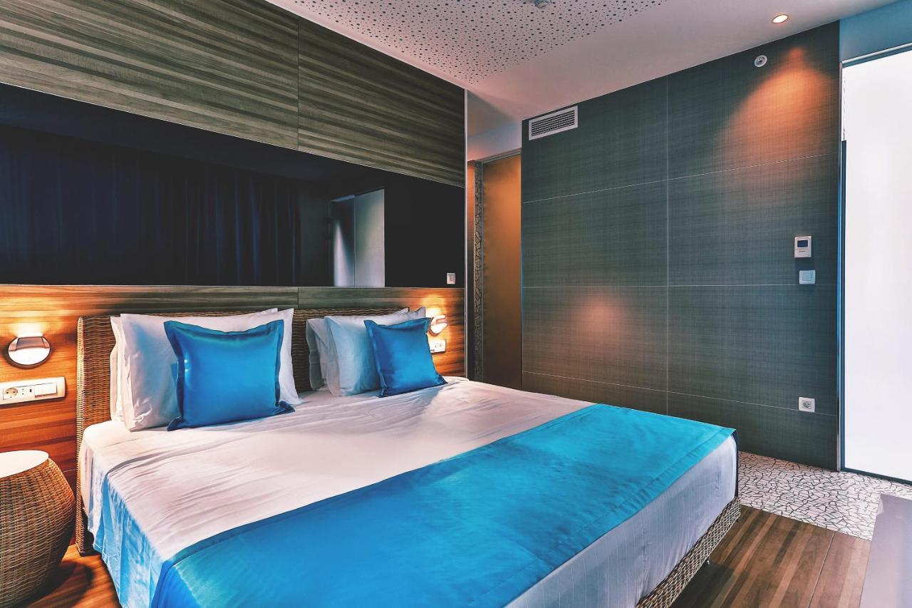 Carine Kumbor Superior 4*