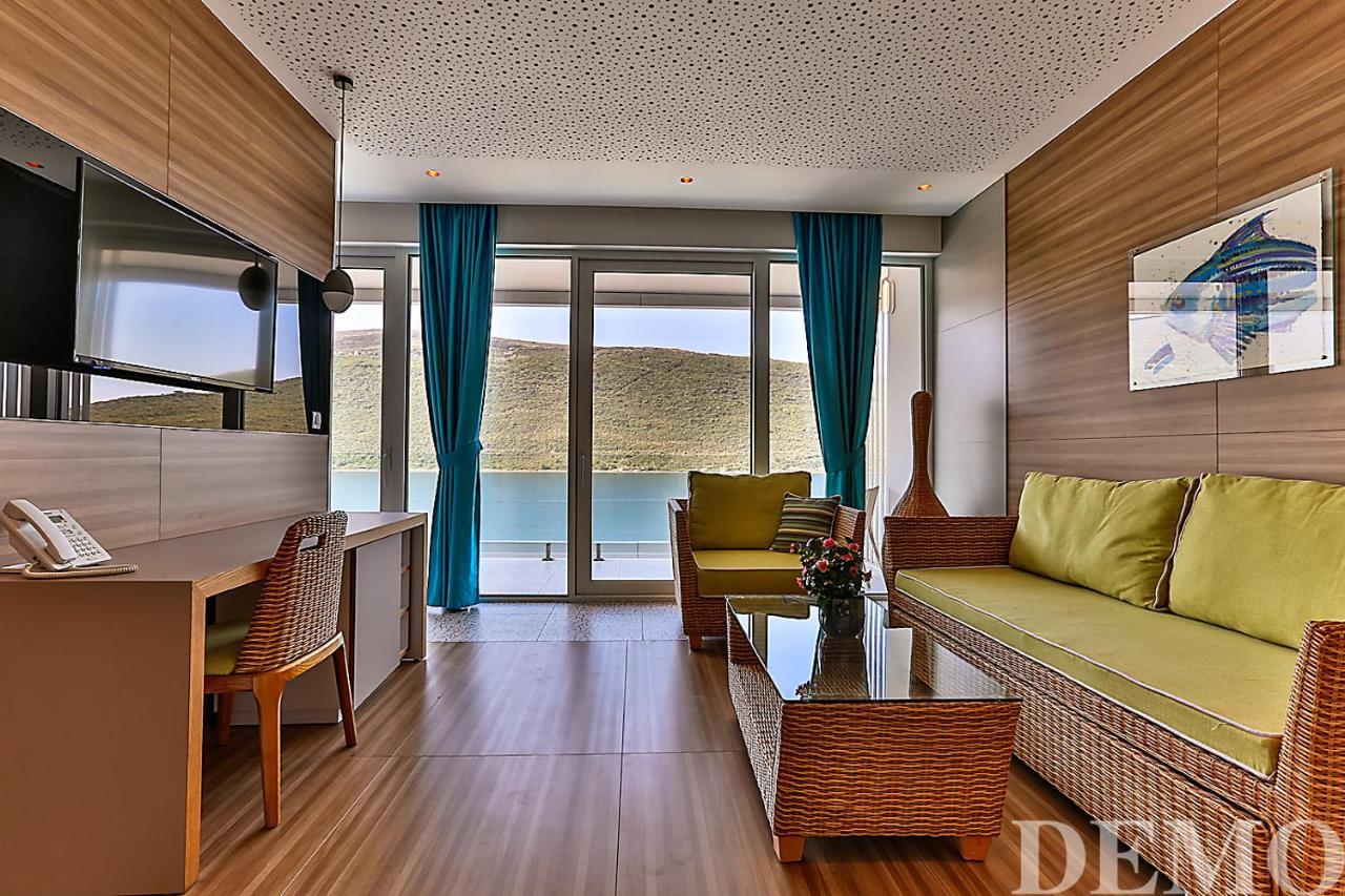 Hotel Carine Kumbor Superior