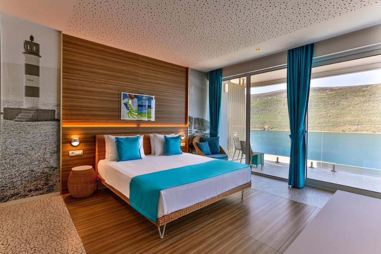 Carine Kumbor Superior 4*