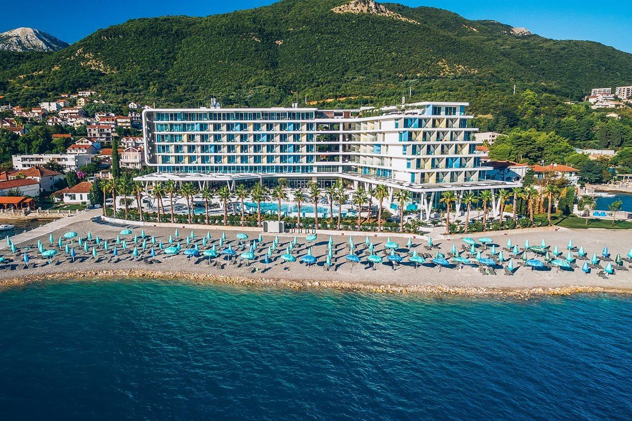 Carine Kumbor Superior Hotel